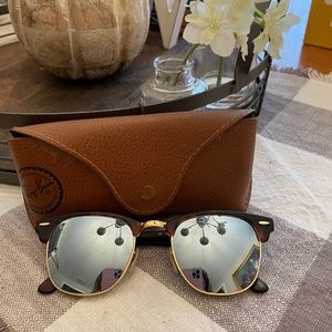 Ray-Ban Clubmaster Sunglasses 1145/30 RB3016